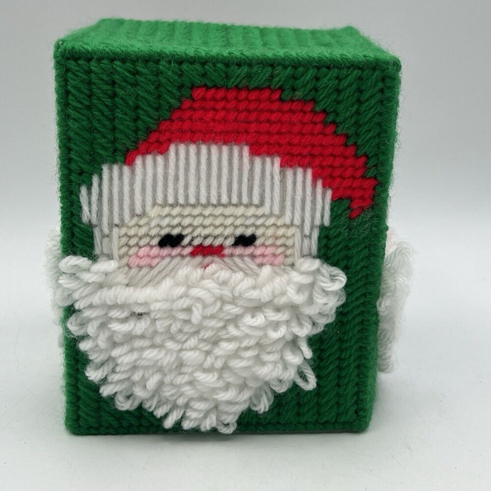 Vtg Christmas Santa Face Tissue Box Cover Fluffy Beard Kitsch Needlepoint - Picture 3 of 3